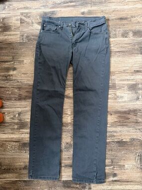 Levi's Men's Gray Straight-Leg Jeans